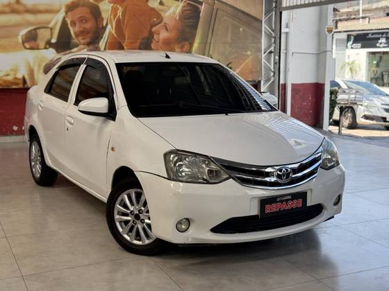 TOYOTA ETIOS 1.5 XLS SEDAN 16V FLEX 4P MANUAL TOYOTA ETIOS 1.5 XLS SEDAN 16V FLEX 4P MANUAL